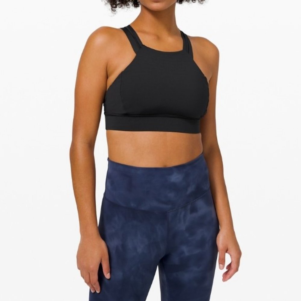 LULULEMON Strong at heart bra